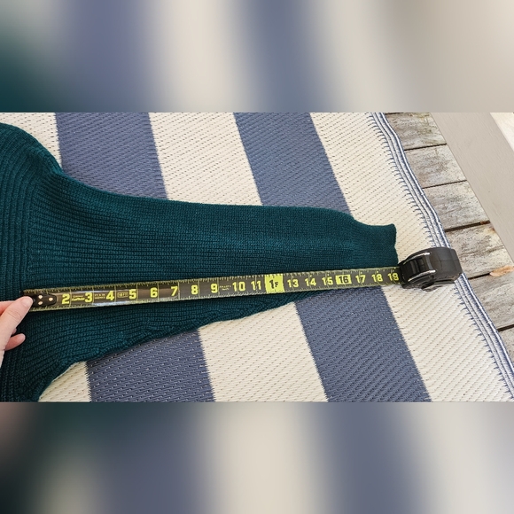 Eileen Fisher 100% Wool Knitted Sweater. Deep Green Size MEDIUM. Collared/button - Picture 12 of 13